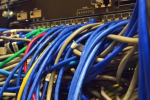 How to change hosts without downtime